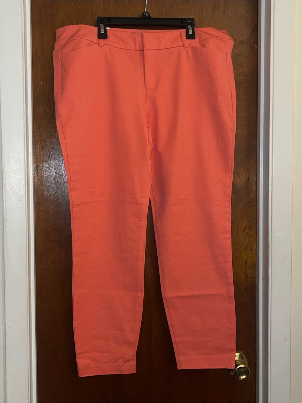Old Navy Coral Mid Rise Pixie Pants